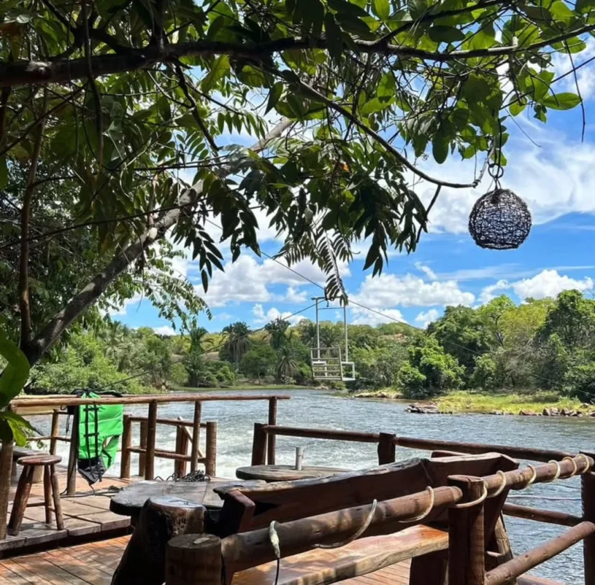 BATE-VOLTA CACHOEIRA PURO ENCANTO